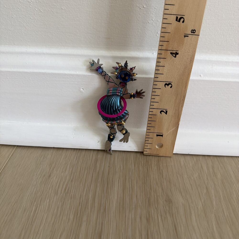 Liztech Tribal Hula Hoop Dancer Brooch ‘98 Multicolor Beads - Picture 11 of 12